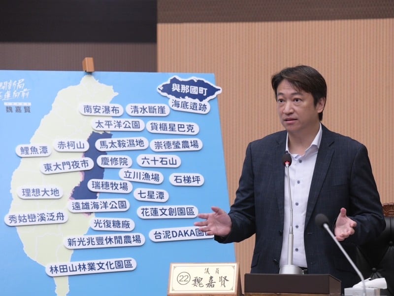 化交通壓力為留宿誘因　魏嘉賢建議推動「搭火車・安心住」專案，替花蓮觀光找回人潮