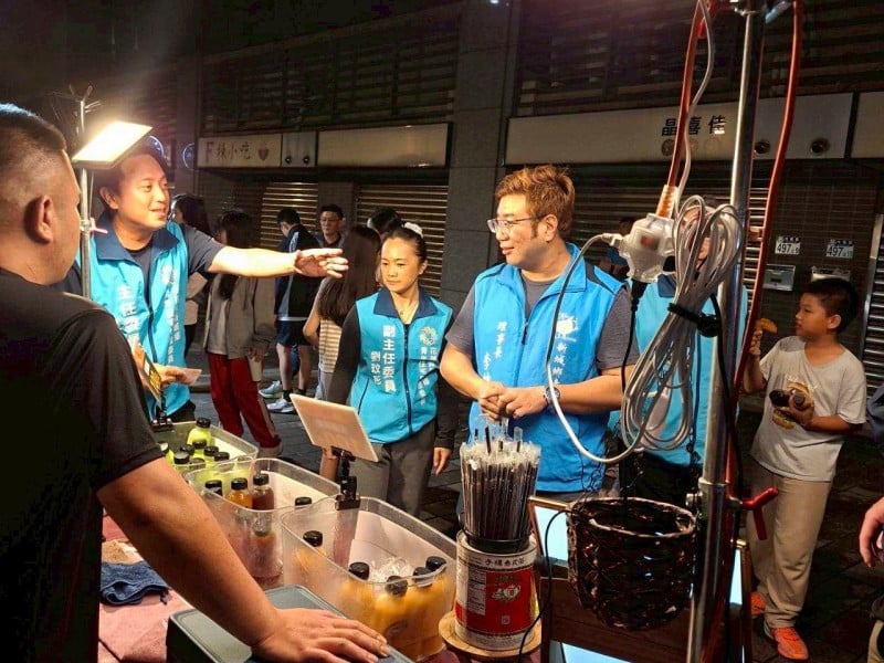 「青年住宅週三夜市」春暖花開抽獎活動今開幕 ! 消費打卡就可兌換摸彩券