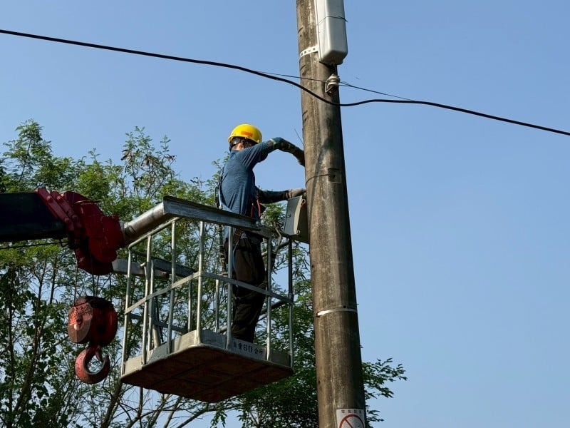 花蓮市國強里成亂丟垃圾熱點 設監視器嚇阻