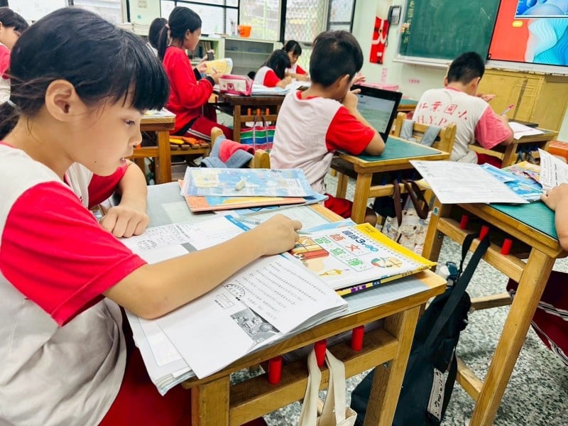 全面調升國中小「課後輔導鐘點費」! 穩固優質師資 