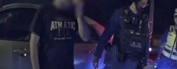 酒駕車停路中央直接昏睡