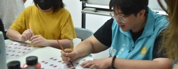 壓克力流動畫進社區