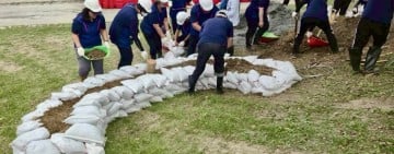 複合型災害防汛實操 ! 豐濱鄉模擬「豪雨溪水暴漲、堤防受損、社區淹水」搶險演習