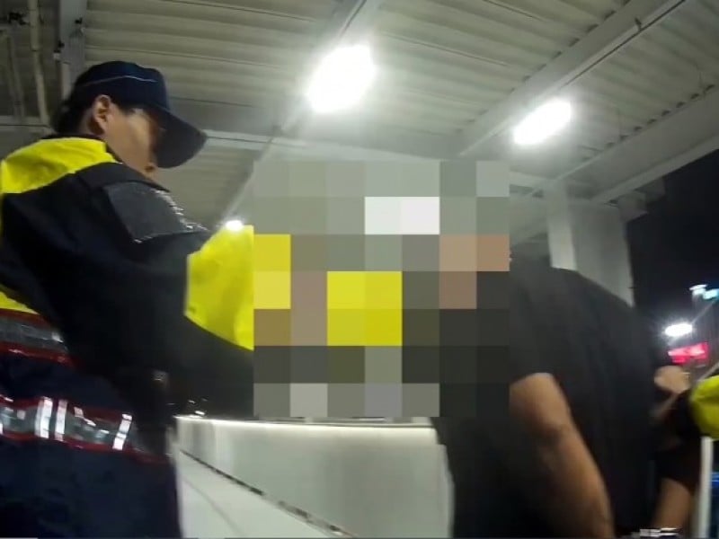 東大門旁傳糾紛 警方逮捕持劍狀物恐嚇民眾男子