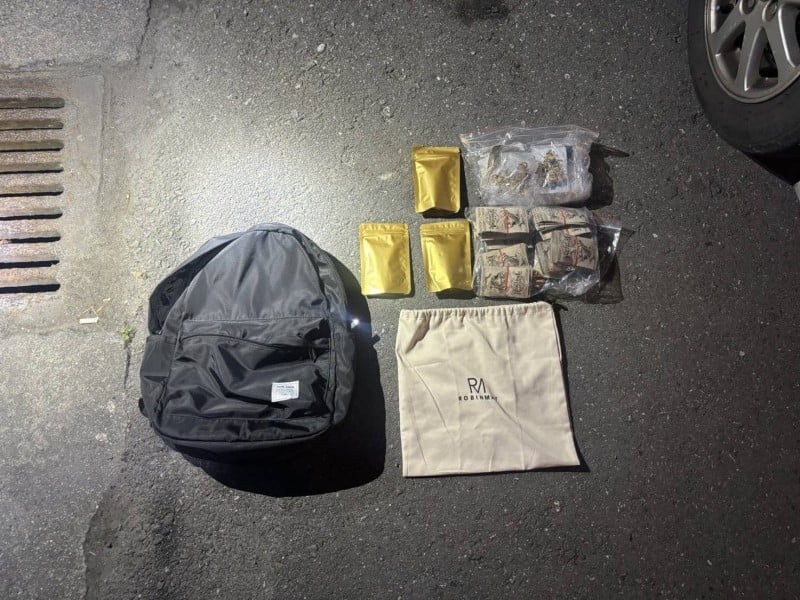 又是取締交通違規時破獲毒品