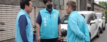 國風里執行排水溝消毒