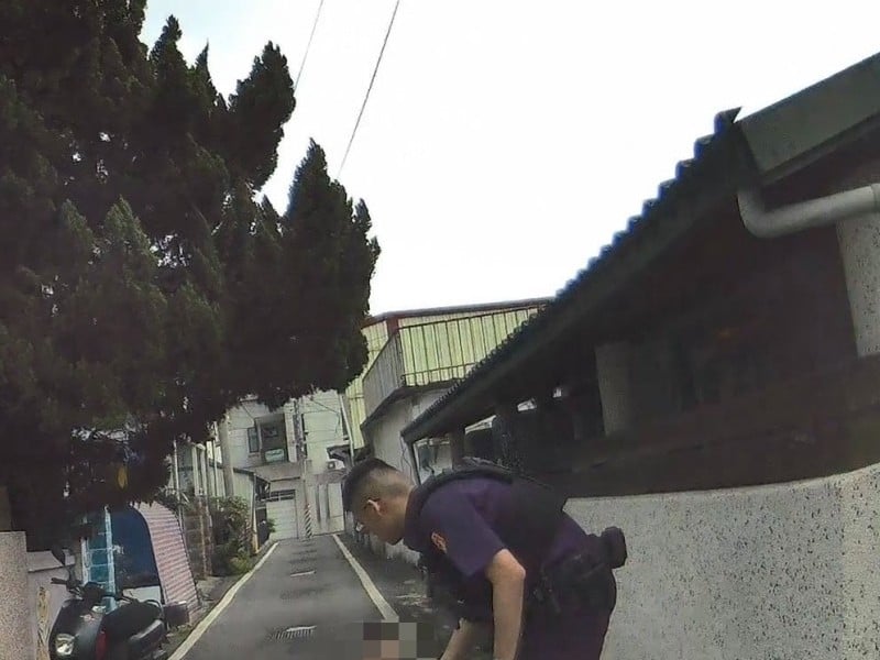 男童走失 暖警助返家