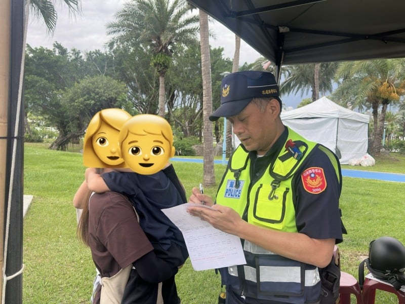花警暖心協助走失男童 夏日好瓜市集勤務展現為民服務精神