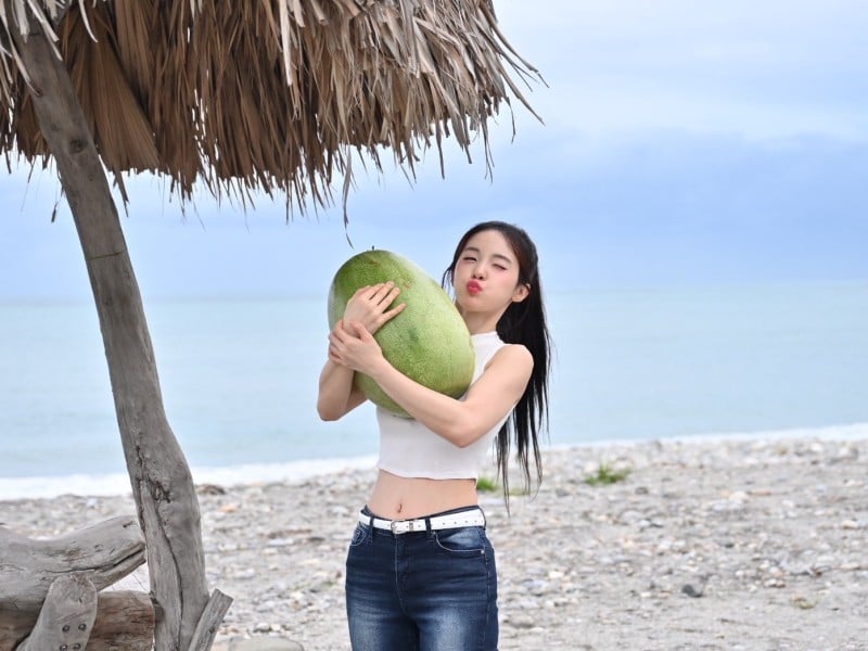 「2026花蓮夏日好瓜」熱鬧登場　李多慧甜美應援掀高潮　萬人齊聚南濱共享最甜夏日時光