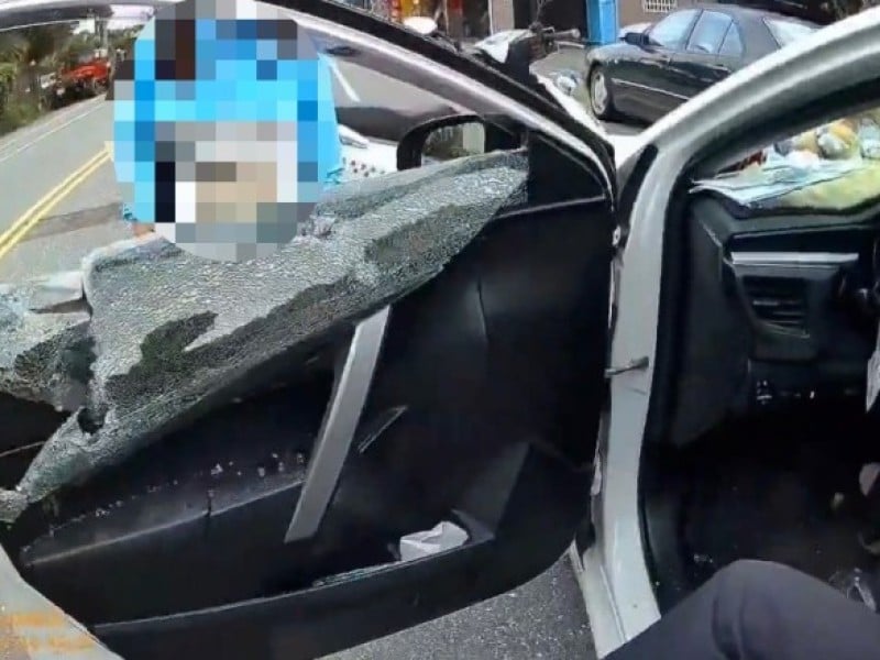 國中生跟媽媽吵架賭氣把車開走