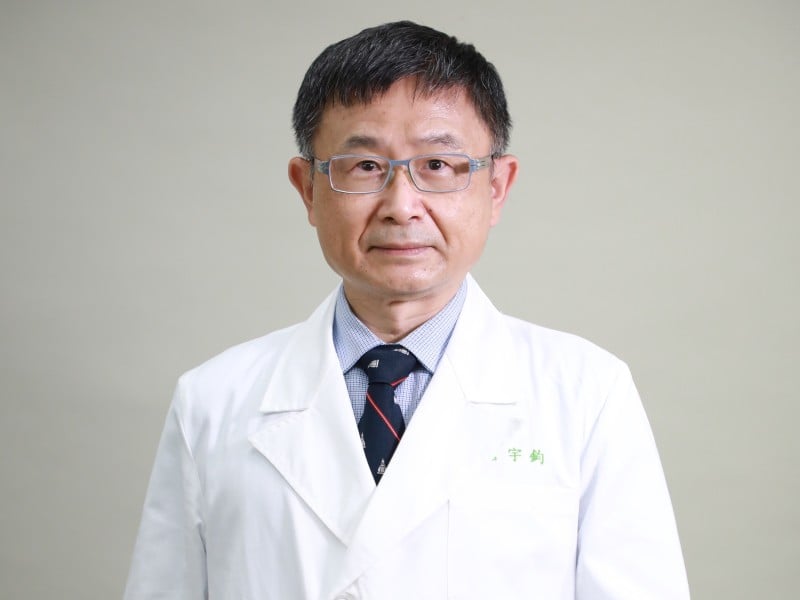 從醫學中心到偏鄉第一線 北榮感染科權威詹宇鈞 詮釋醫者仁心