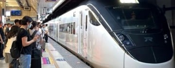 明天12時前台鐵很多列車停駛