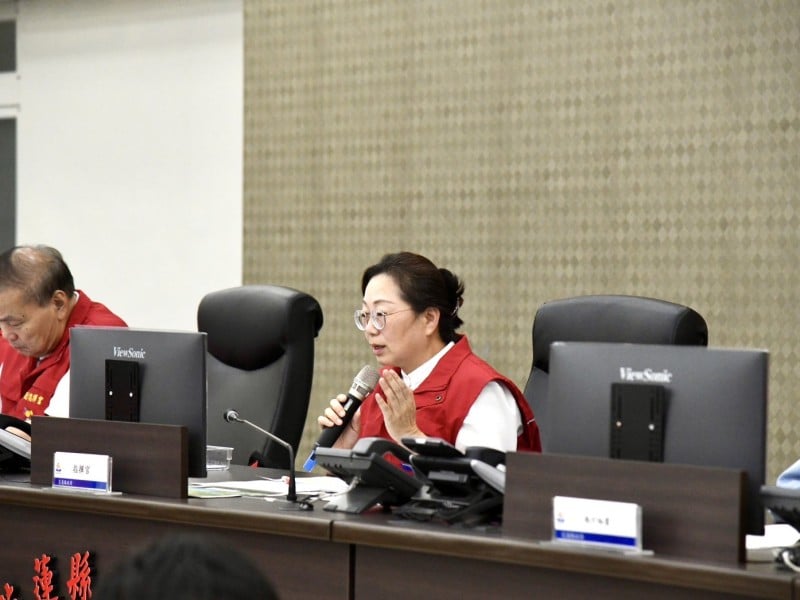 萬里溪堰塞湖紅色警戒將溢決 ! 徐榛蔚指示巡查確保「警戒區淨空 」