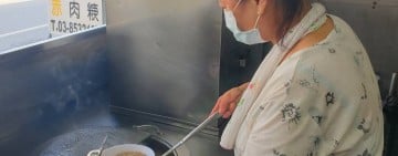 【職人精神．碗粿飄香．謙手花蓮】 遭逢不景氣不認輸！裱框商全台走透透，趙仁鳴靠「搶不走的技術」揉出27年不敗老味道