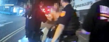 兩男酒後街頭奔跑咆哮 花警依法管束