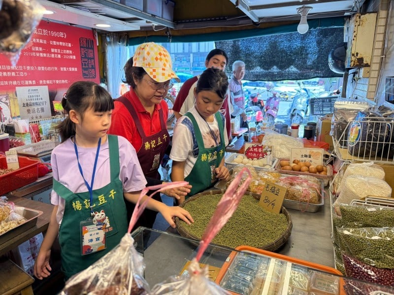 洄瀾市場夏令營帶孩子走進市場學生活