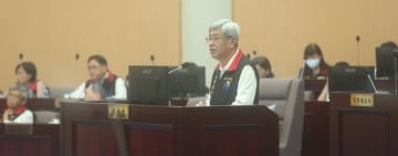 花蓮縣府社會處長陳加富40萬元交保