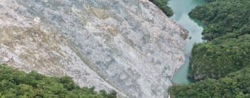 萬里溪堰塞湖無立即性破壞跡象