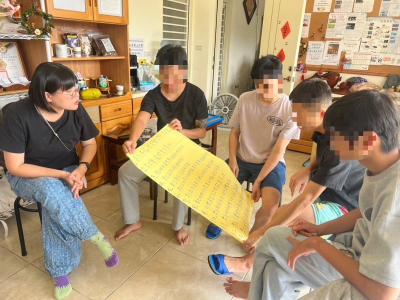 CCSA陪少年練習關係也練習生活
