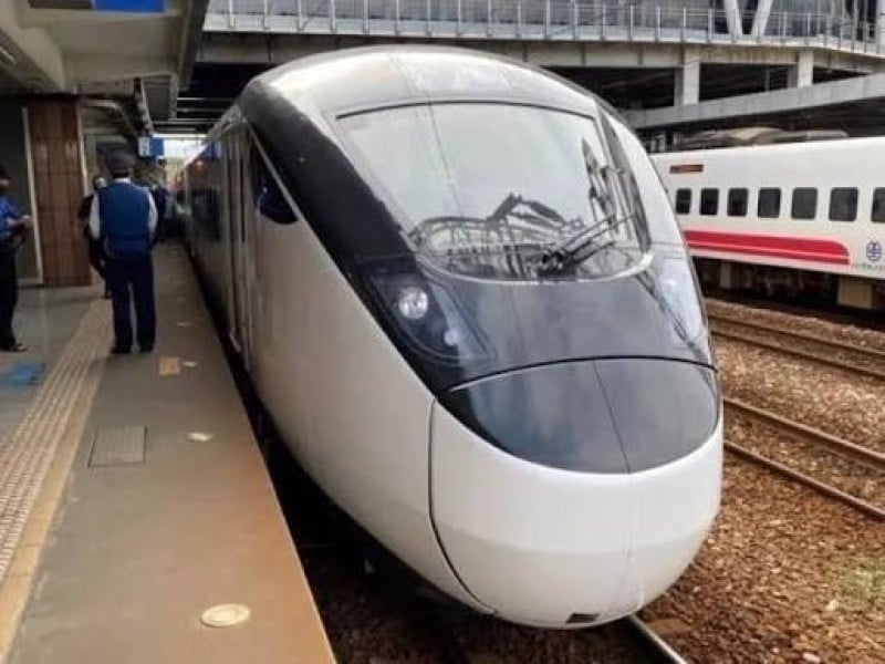 枋山=枋野間土石流 ! 經全力搶修 明(26)日南迴線列車恢復正常行駛