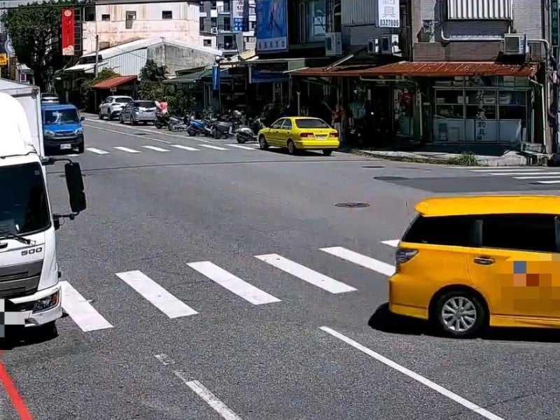 花蓮和平路死亡車禍　計程車迴轉撞機車婦人重傷不治