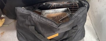 通緝犯偷烤肉被逮還搜出毒菸彈
