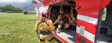 卓溪內領爾山62歲女登山客 高山症發作 黑鷹出動救援