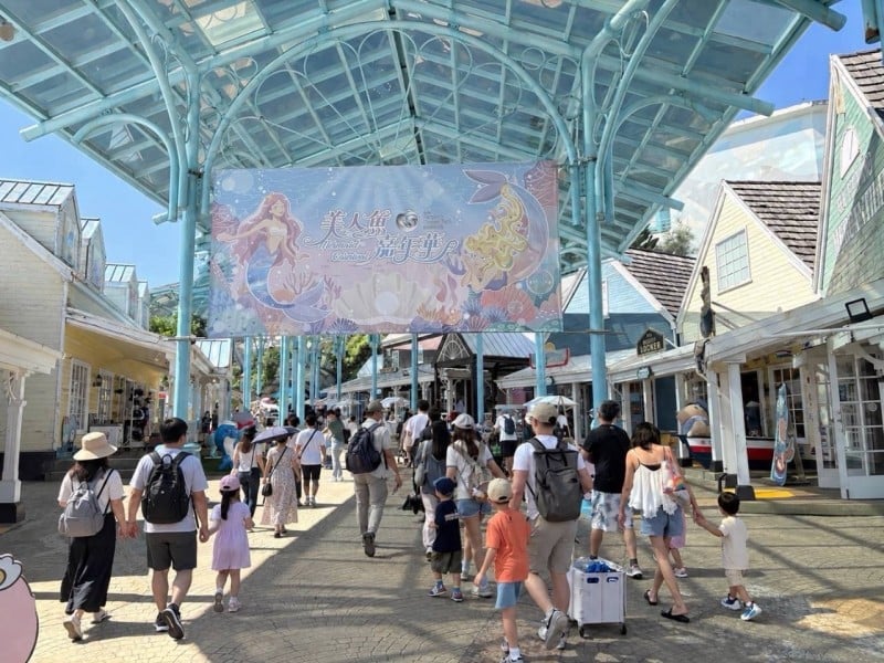 中秋連假人潮回流　花蓮海洋公園估4天1.8萬至2萬人入園     海洋公園、七星潭遊客湧入　連假觀光人流升溫
