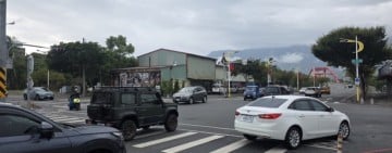 尖峰試辦「紅綠燈三時相」！新興路、十六股大道及尚志路優化