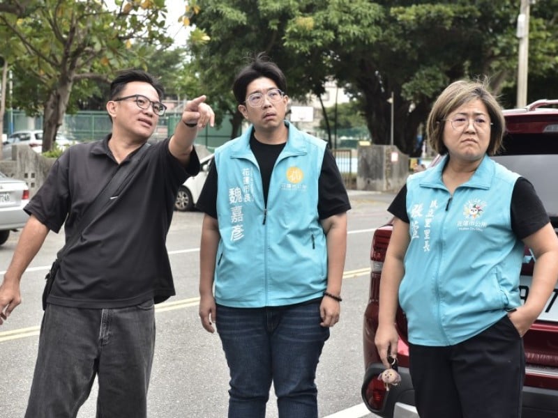魏嘉彥會勘明恥國小周邊停車空間