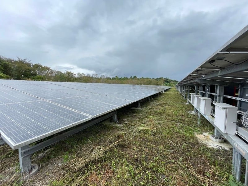 前鳳林鎮長蕭文龍因光電案遭檢調帶回訊問