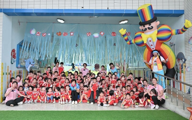 LINE_ALBUM_115.08.10_吉安鄉幼泡泡魔法王國歡樂開學趣_游淑貞陪伴幼兒開心迎接新學期_260811_11_421f194020438bda.jpg