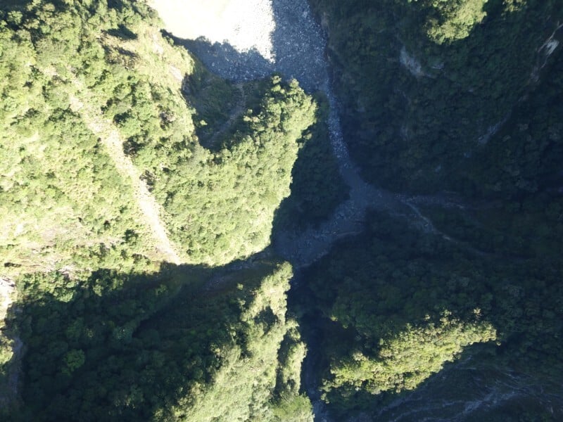 AA-0702090116071_e0527.jpg