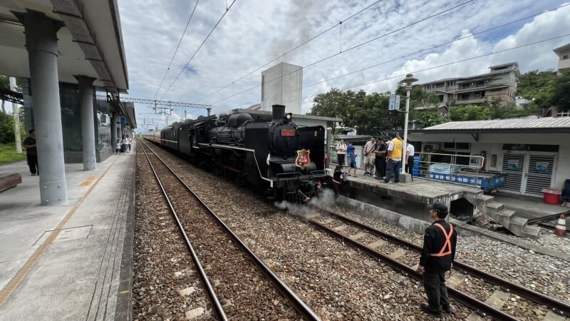 AA-0801145621913_d87a5b7b40ea844f.jpg