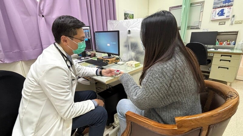 LINE_ALBUM_1140207流感來襲怎麼辦_玉里醫院籲注意4症狀即刻就醫_250207_2_8dab5.jpg