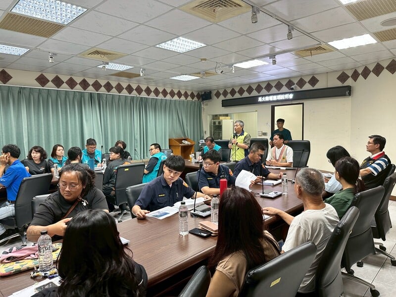 林業保育署花蓮分署15日會同萬榮鄉公所舉辦萬榮鄉鳳林鎮堰塞湖地方說明會-1_a4aa7.jpg