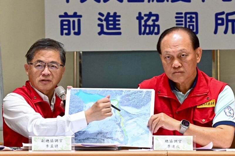 711445_0_3516e.jpg