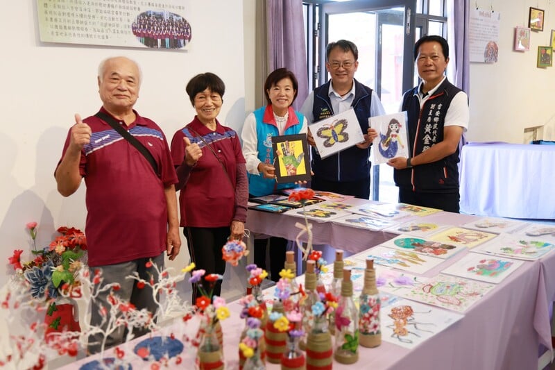 LINE_ALBUM_114.09.15_游淑貞伴鄉親共創高齡友善世代共好_吉安好客藝術村社區銀髮樂活魅力展_250916_1_6c681.jpg