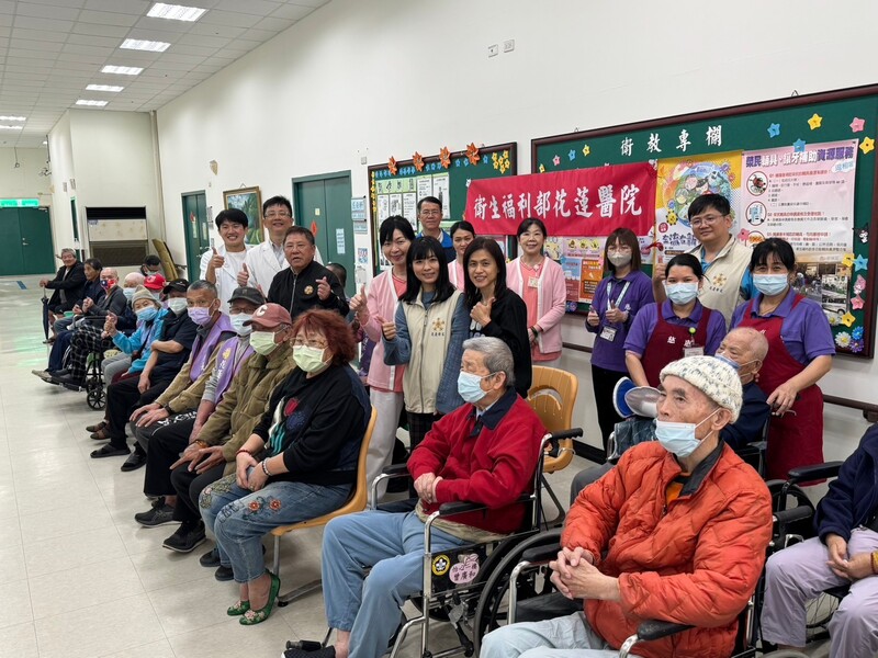 LINE_ALBUM_20250305中醫師駐診開幕典禮_250311_10_0_9f093.jpg