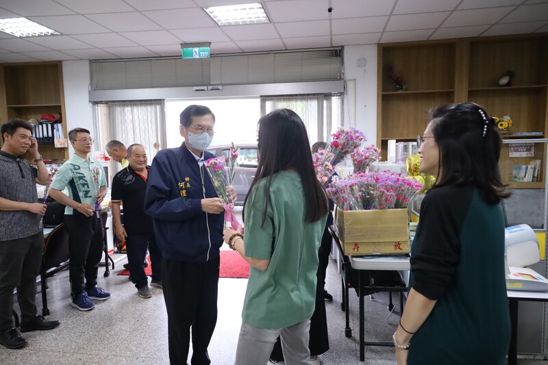 LINE_ALBUM_2026.5.6__1_260507_1_fc703.jpg