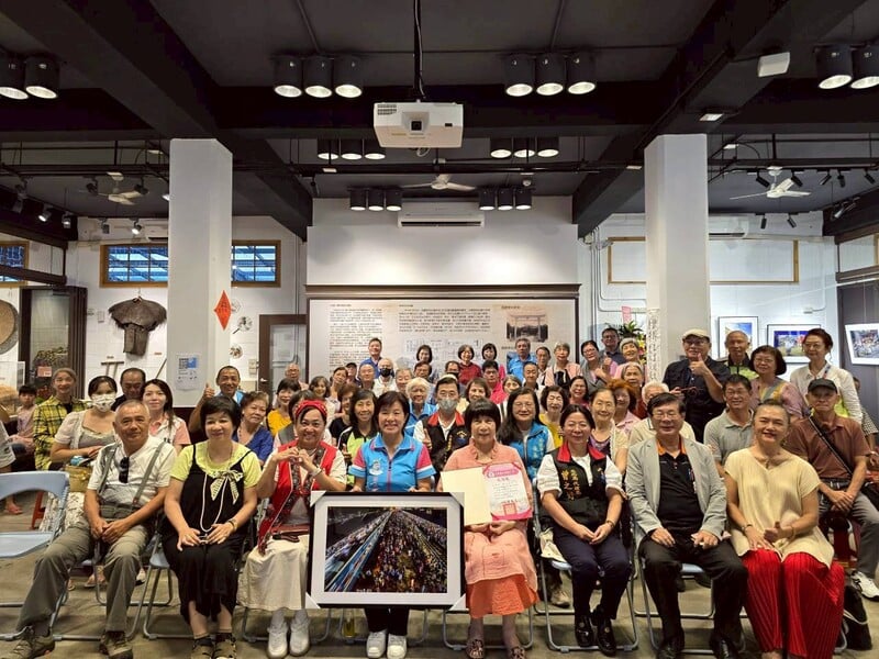 LINE_ALBUM_鄭淑惠攝影展_250914_11_fac6a.jpg