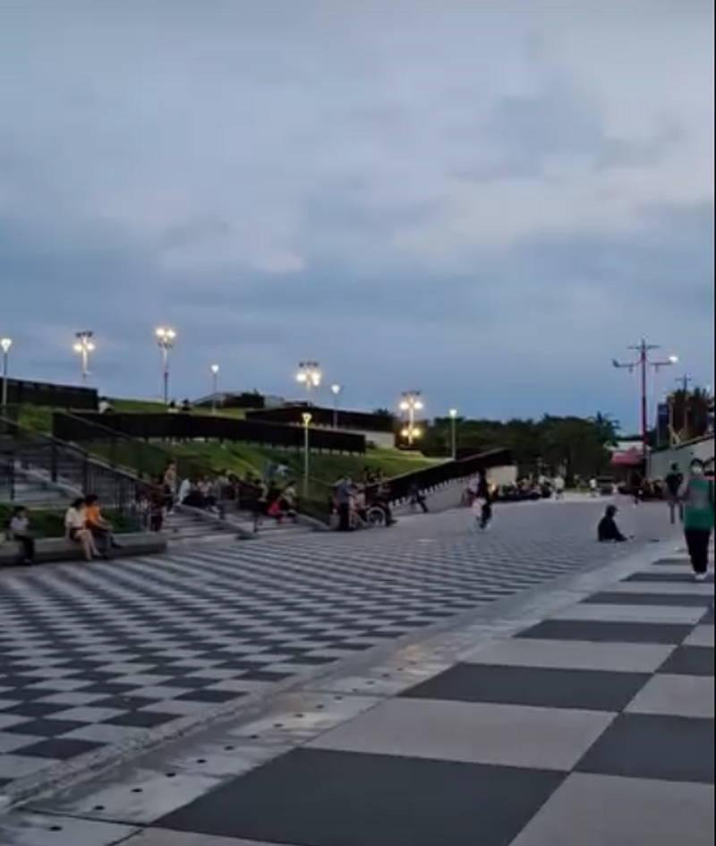 tofvxfdg33_f8608.png