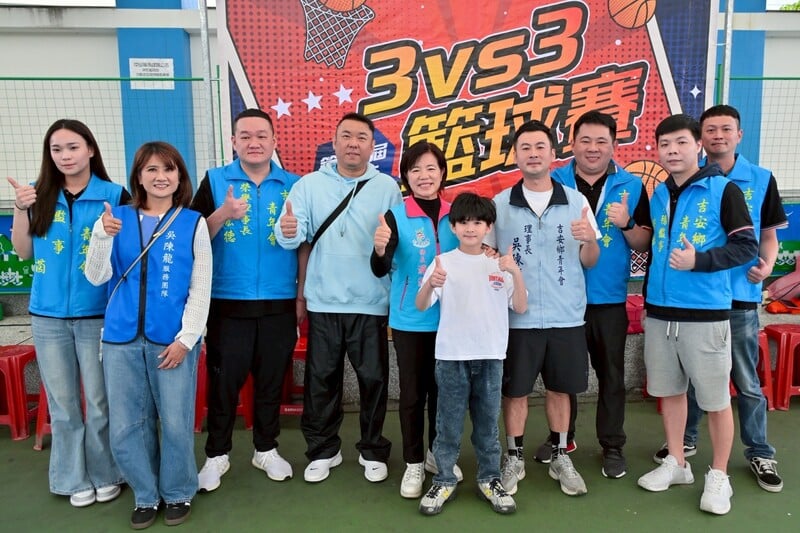 吉安鄉長盃三對三籃球賽熱血開打_游淑貞攜青年會推動體育運動風潮024_02f48.jpg