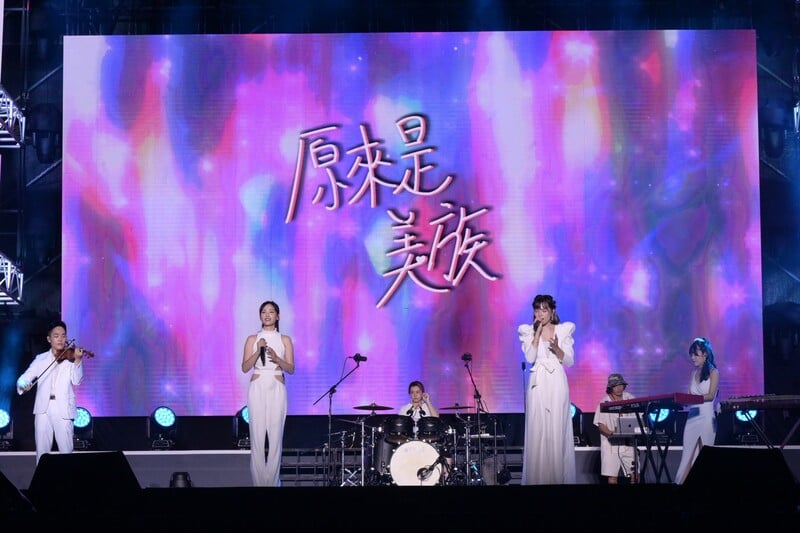 夏戀首夜01_f985c.jpeg