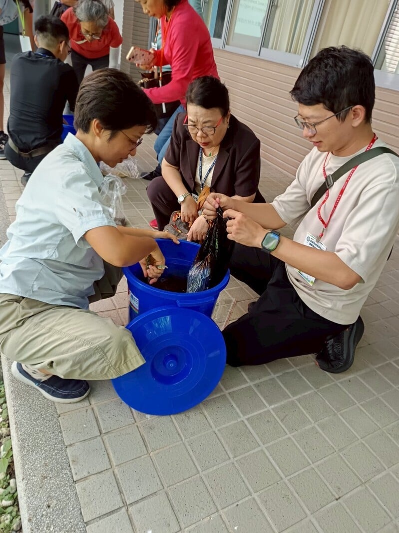 學員學習製作液肥_0_6a450.jpg