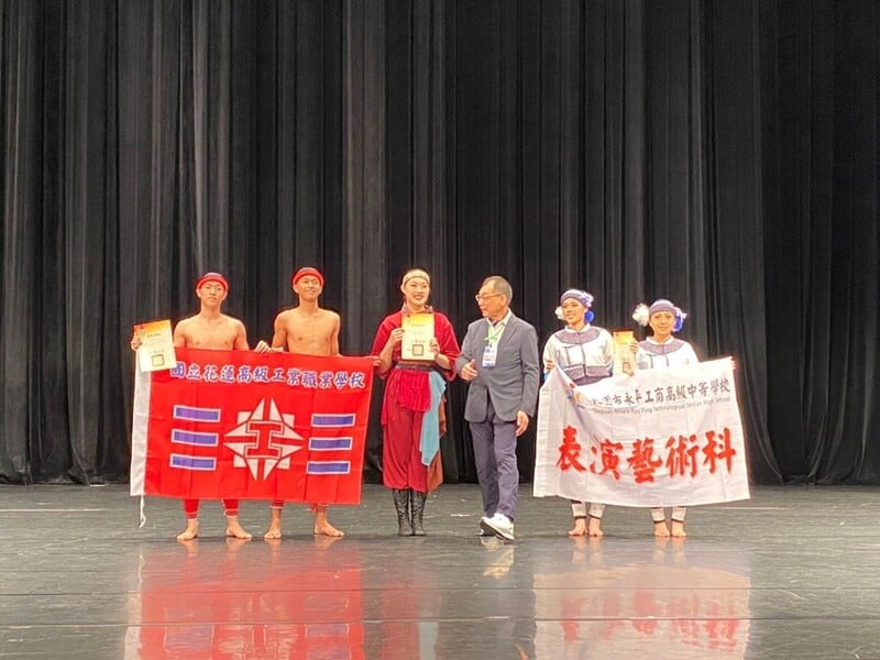 花工原舞隊榮獲全國學生舞蹈比賽高中職丙組特優_ecd01.jpg