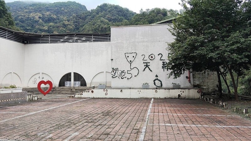 銀色浪潮02_5c914.jpeg