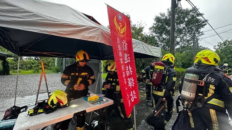 鐵皮工廠01_ec3cf.jpeg