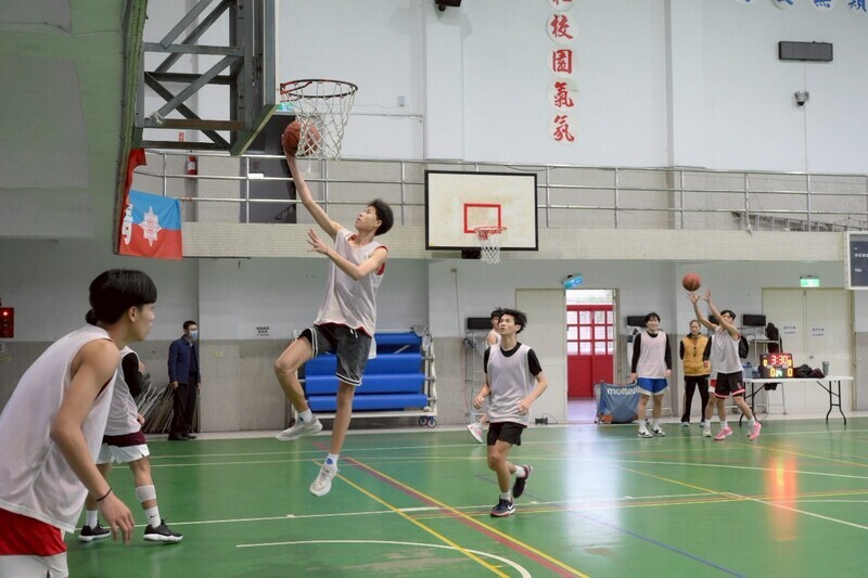 LINE_ALBUM_0426花工籃球隊再闖HBL全國決賽_250427_4_f705a.jpg